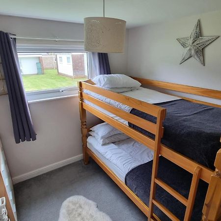 5 Hemsby Holiday Chalet, Convenient For Sandy Beach المظهر الخارجي الصورة